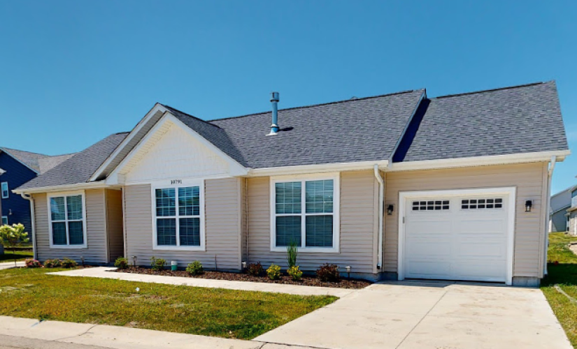 Bella2 - 2 bedroom floorplan layout with 2 bathrooms and 1187 square feet