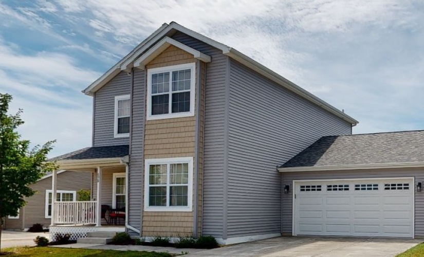 Elin1 - 3 bedroom floorplan layout with 2.5 bathrooms and 1744 square feet