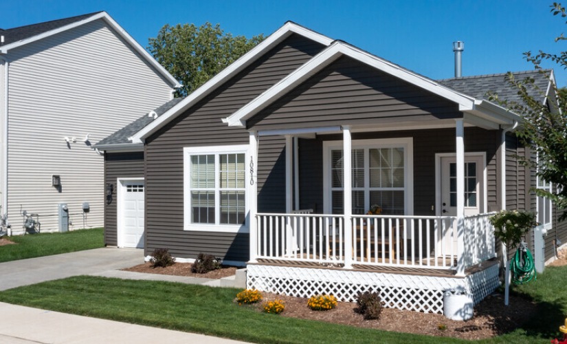 Luca1 - 2 bedroom floorplan layout with 1 bathroom and 1240 square feet