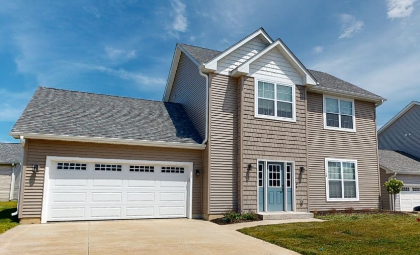 Tayber2 - 3 bedroom floorplan layout with 2.5 bathrooms and 1659 square feet